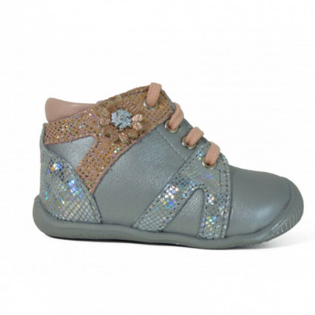 Chaussures Babybotte fille en cuir