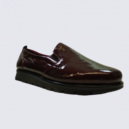 Chaussures Arima, chaussures slip-on chic femme en cuir vernis bordeaux